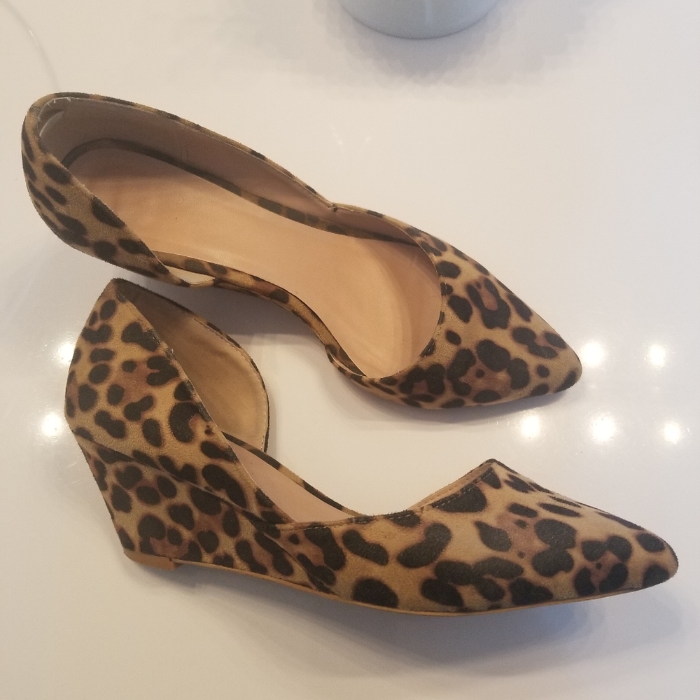 Leopard print D'orsay wedges